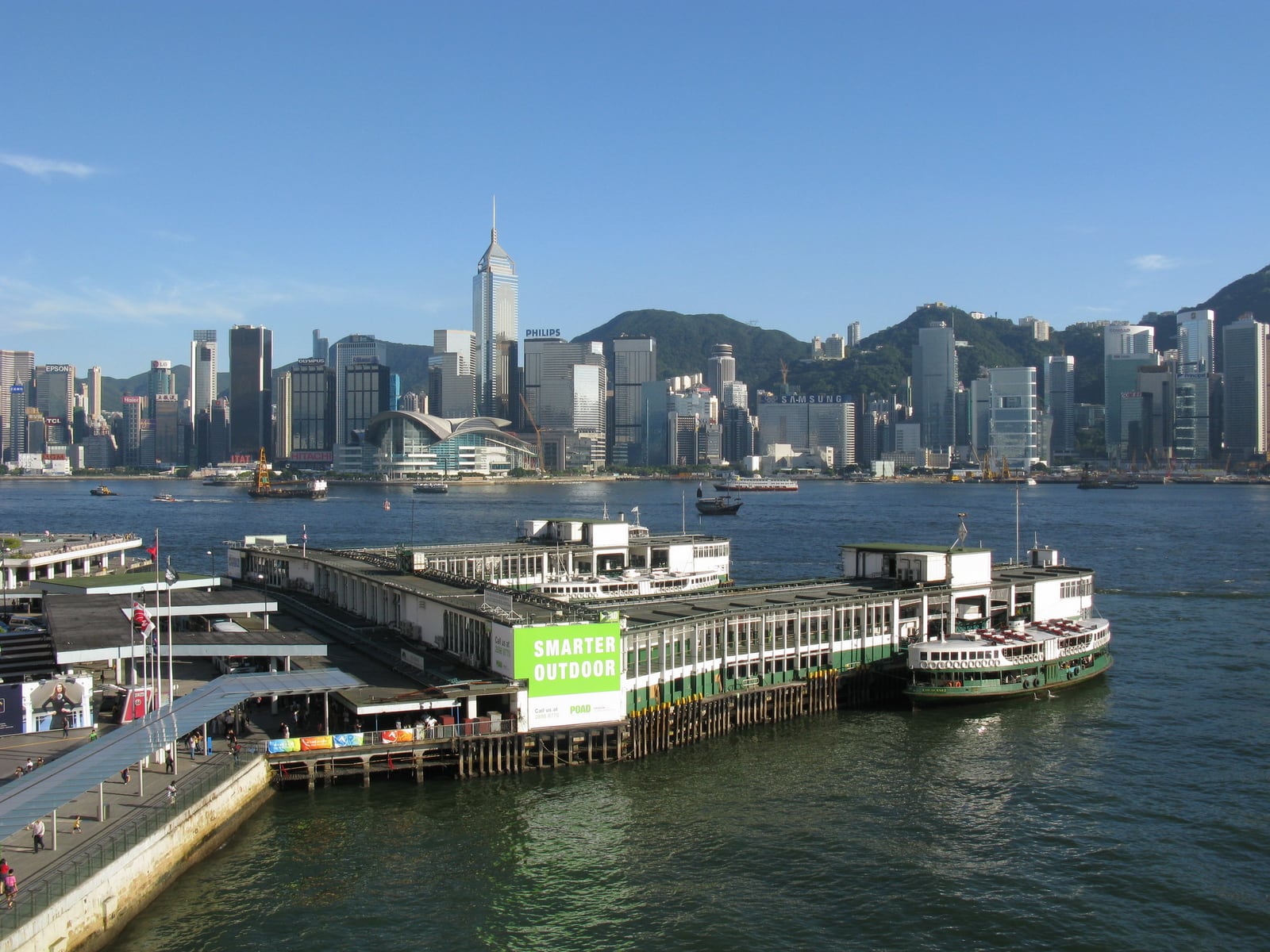 Star Ferry & Promenade in Hong Kong