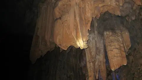 Reed Flute Cave